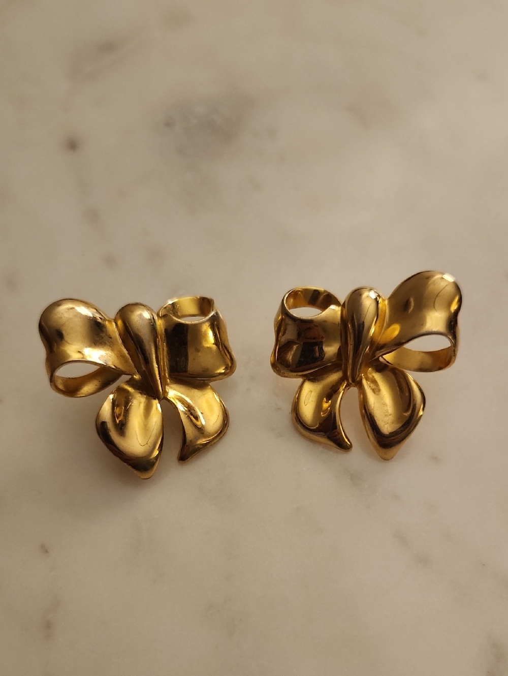 Vintage Large Gold Bow Stud Earrings - Elegant Women's Jewelry